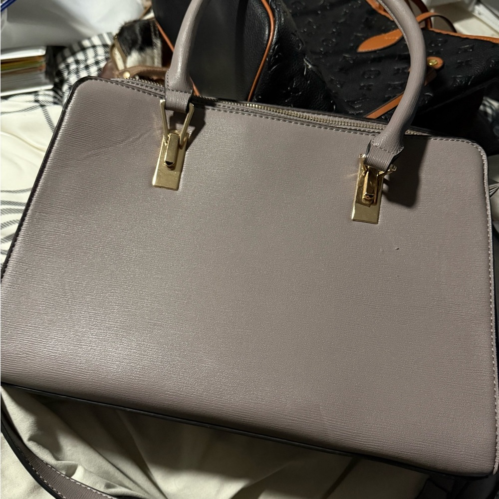 Elegant Gray Women's Handbag - charming Charlie satchel tote bag